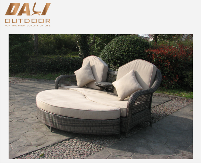 Velit 2-Piece PE Rattan Wicker Patio Amor Sedes Lounge Chair Set