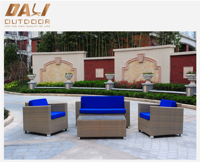 4 pars hortus velit rattan stibadium sets